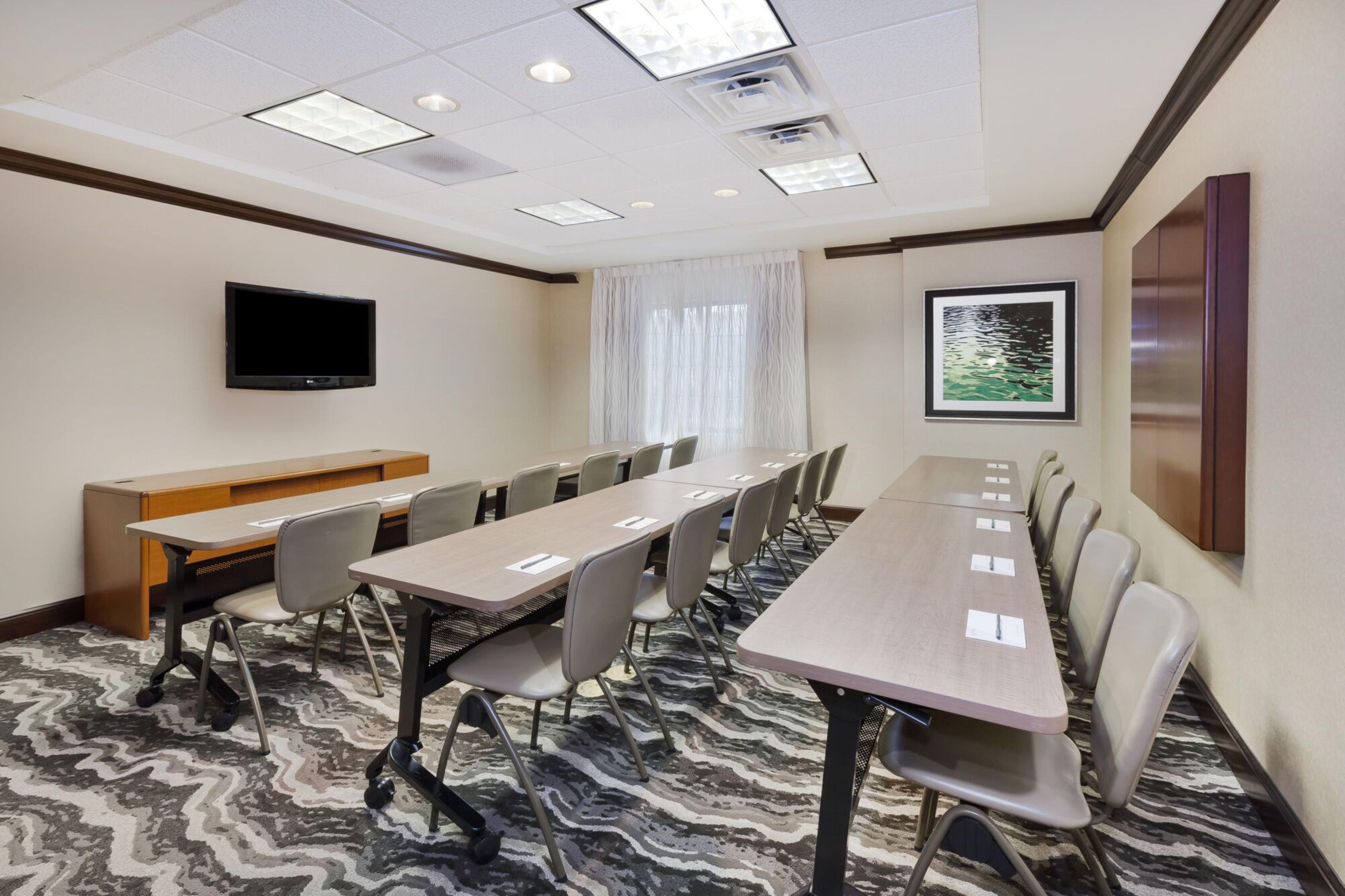 Staybridge Suites Lansing-Okemos By Ihg Exterior foto